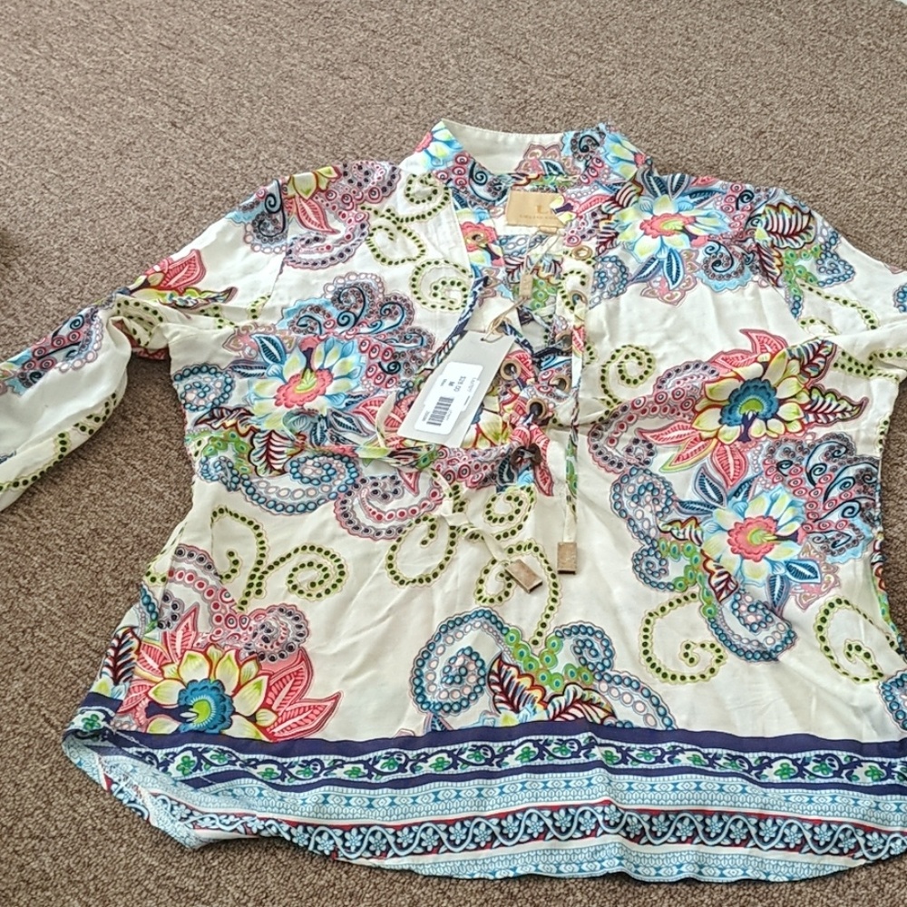 Lizette collection colorful top size medium